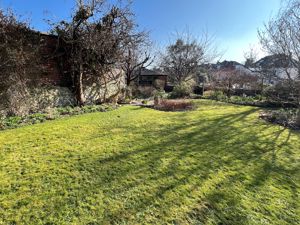 Photo 4- click for photo gallery